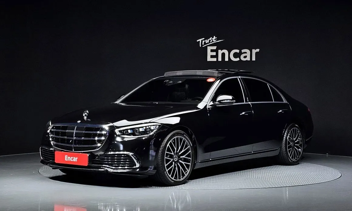 Mercedes-Benz S-Class — фото 1