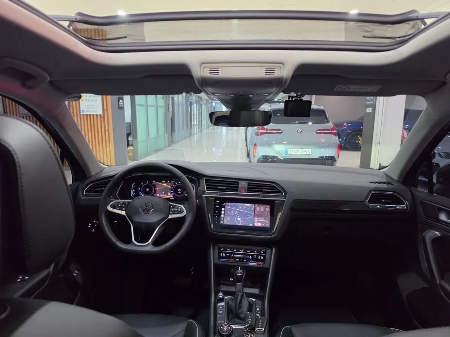 Volkswagen Tiguan — фото 4