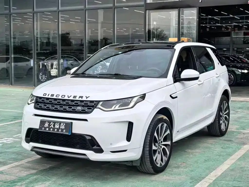 Land Rover Discovery Sport — фото 1