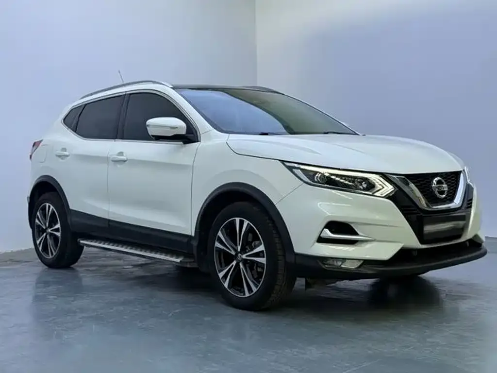 Nissan Qashqai — фото 6