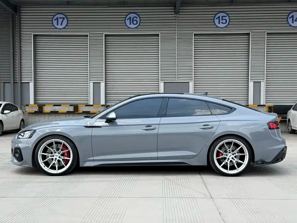 Audi RS 5 — фото 9