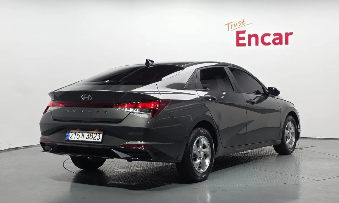 Hyundai AVANTE — фото 2