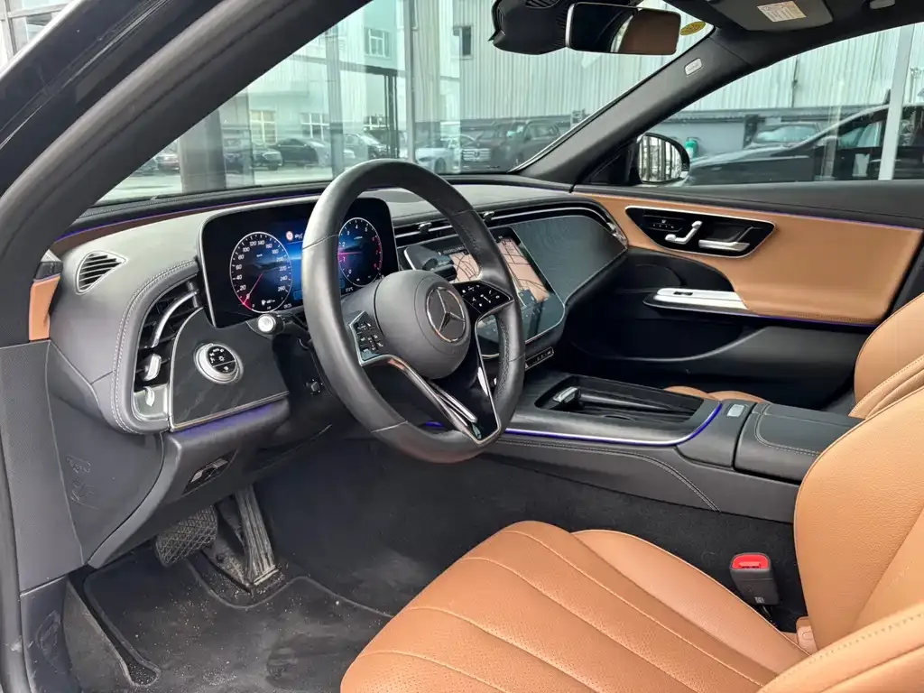 Mercedes-Benz E-Class (Import) — фото 6