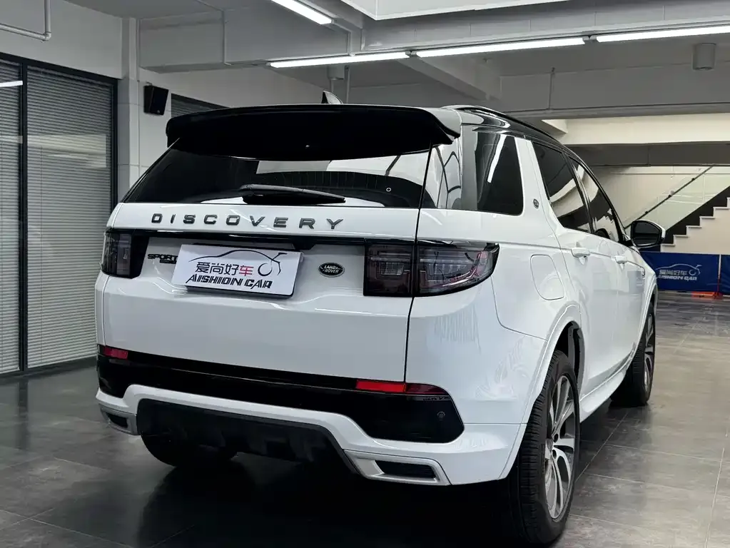 Land Rover Discovery Sport — фото 10