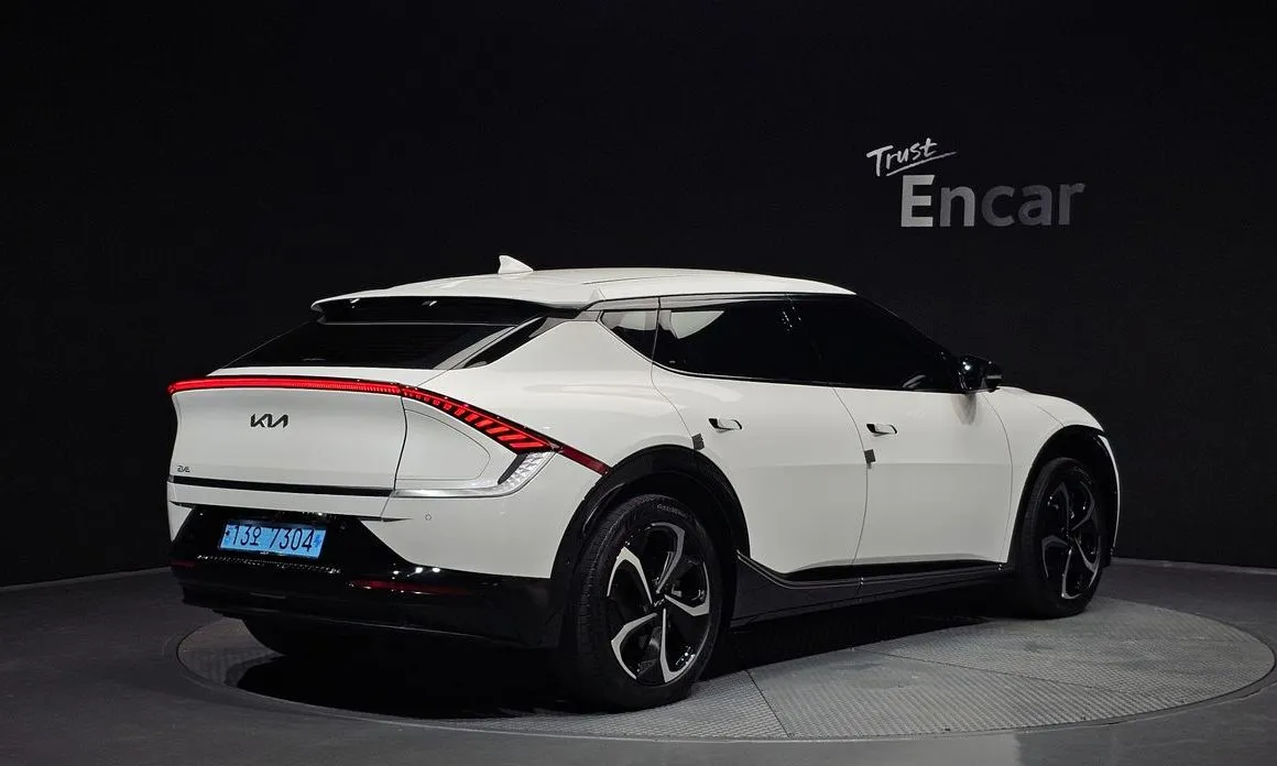 Kia EV6 — фото 4