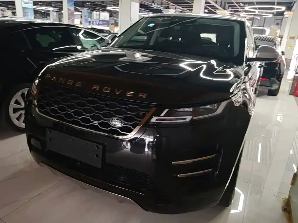 Land Rover Evoque — фото 1