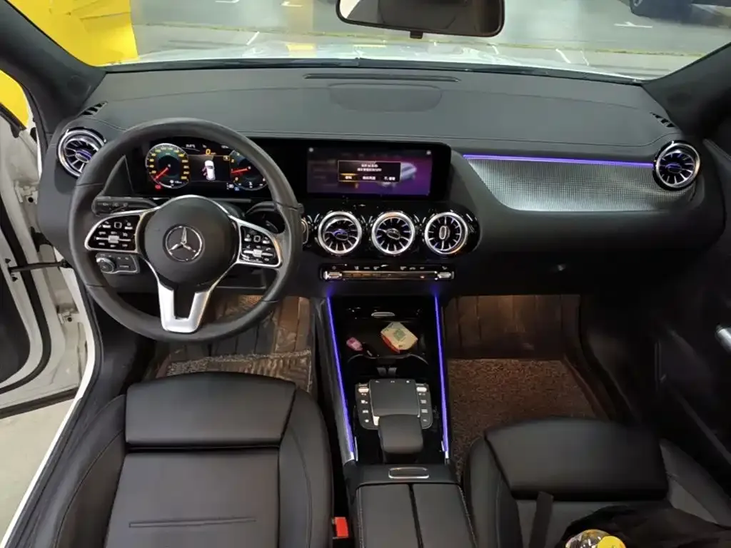 Mercedes-Benz GLA — фото 6