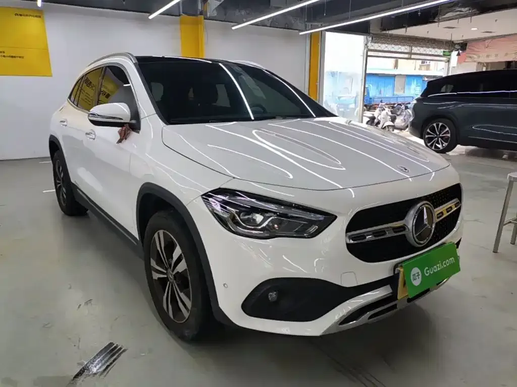 Mercedes-Benz GLA — фото 8