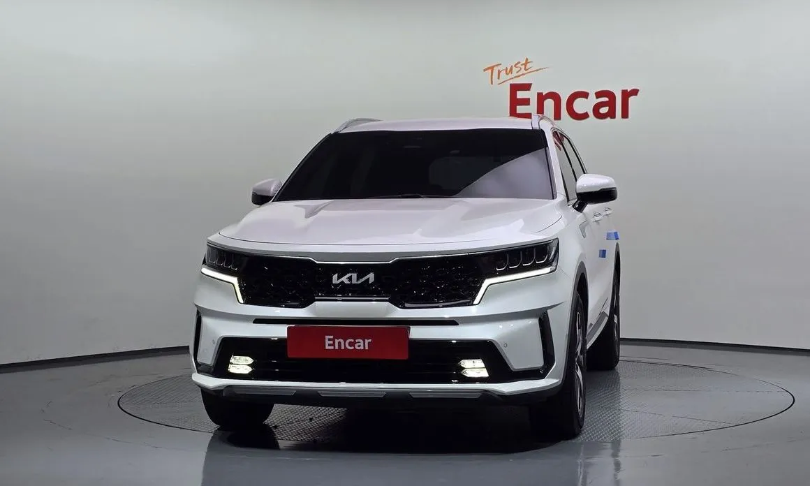 Kia Sorento — фото 7