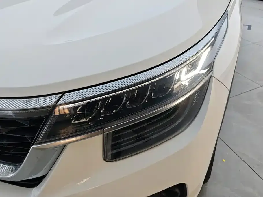 Kia KX3 — фото 6