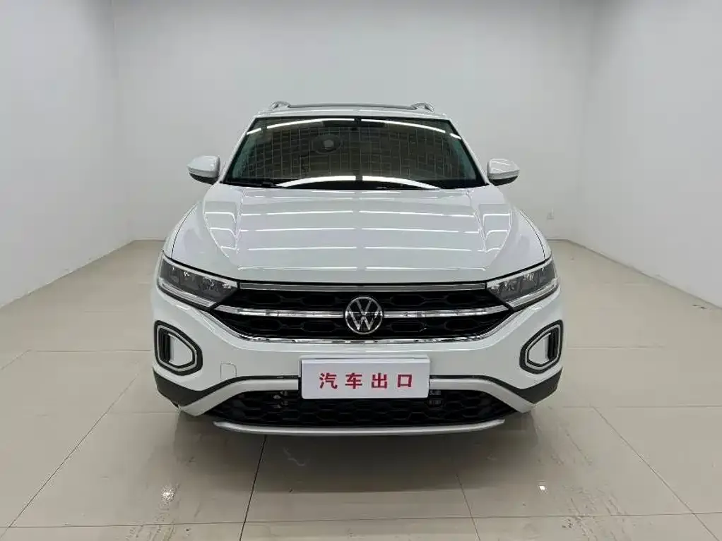 Volkswagen T-Roc — фото 7