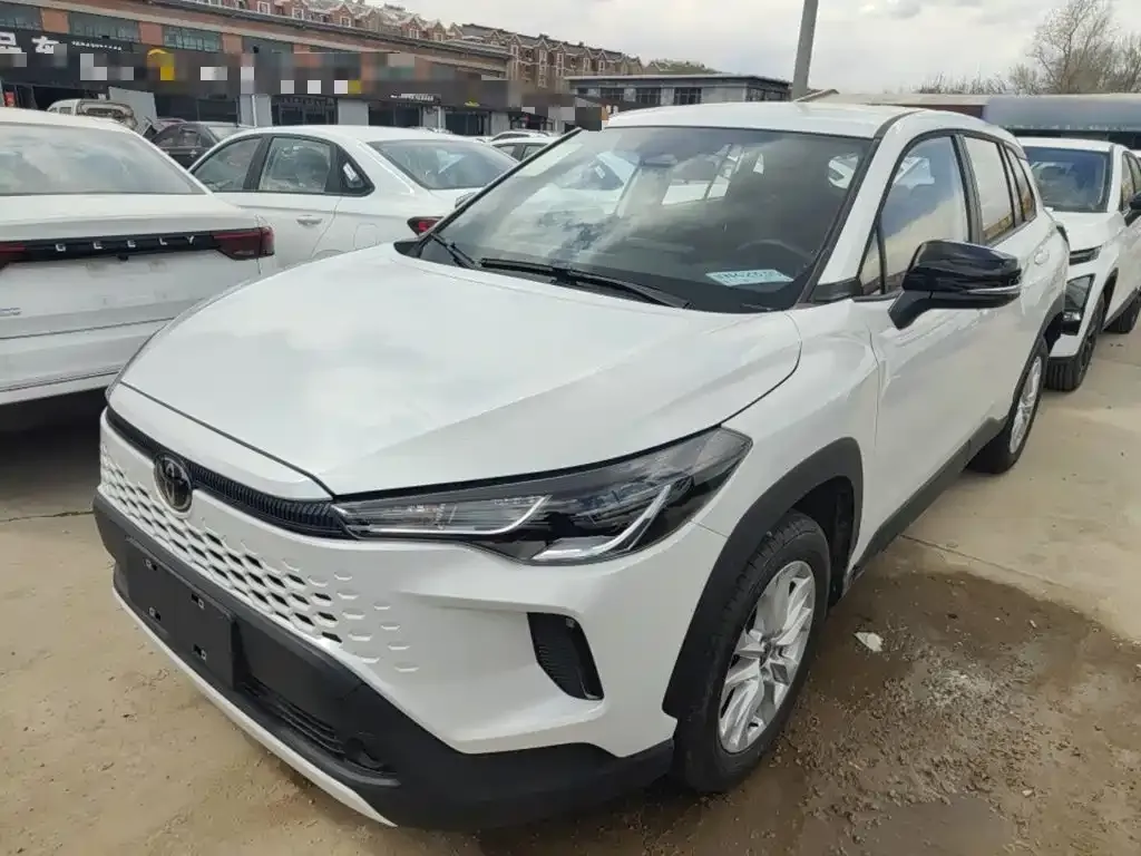 Toyota Corolla Cross — фото 4