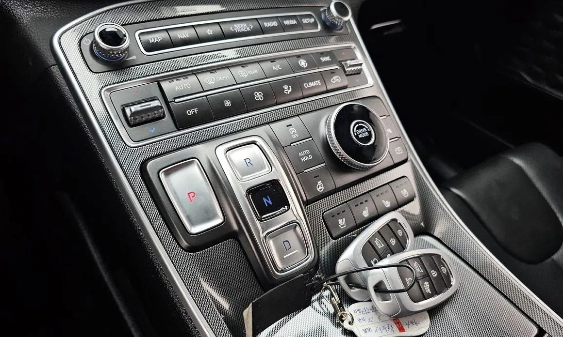 Hyundai Santafe — фото 6