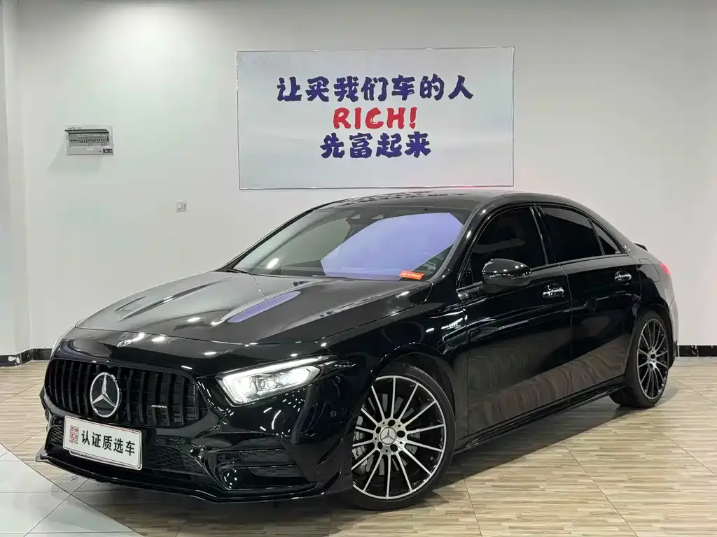 Mercedes-Benz A-Class AMG — фото 1