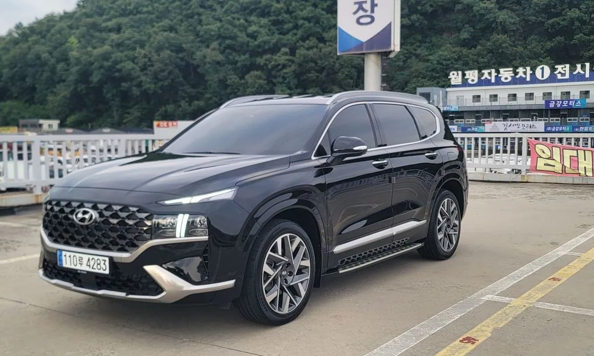 Hyundai Santafe — фото 1