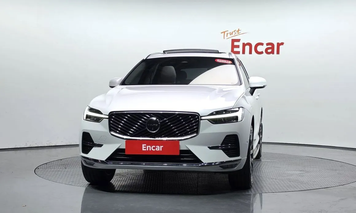 Volvo XC60 — фото 2