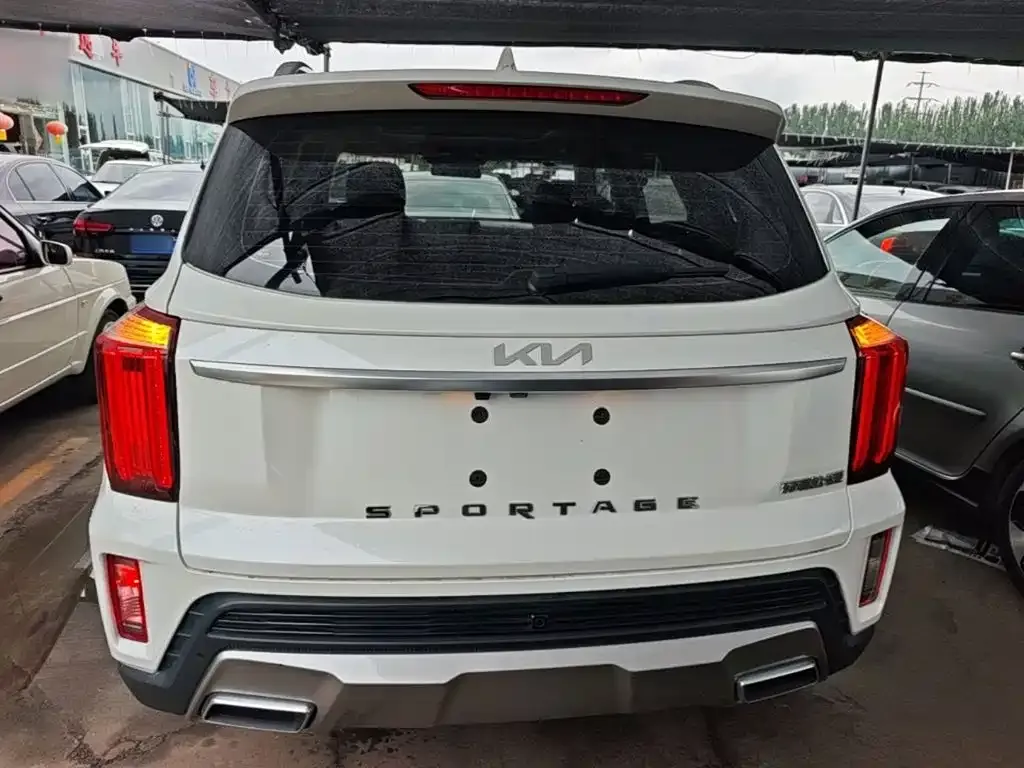 Kia Sportage — фото 8
