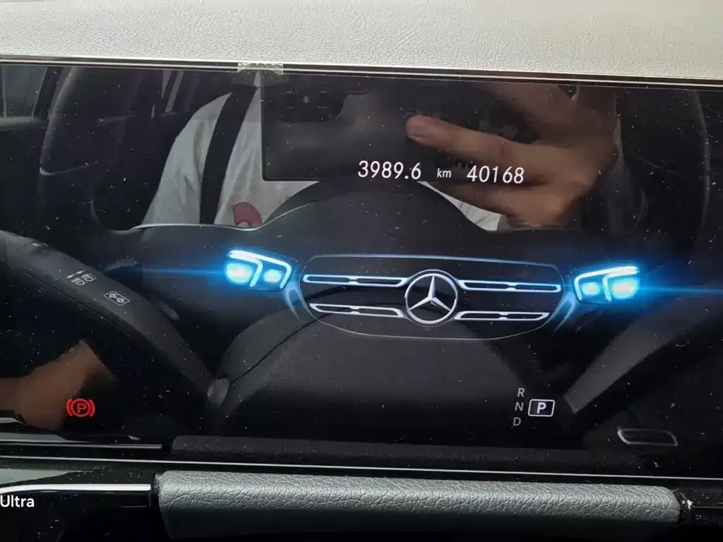 Mercedes-Benz GLA — фото 10