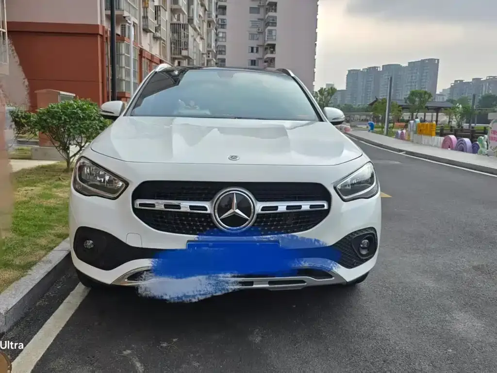 Mercedes-Benz GLA — фото 8