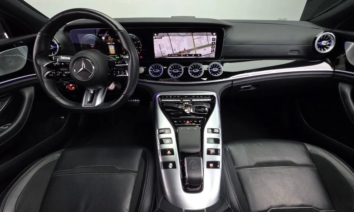 Mercedes-Benz AMG GT — фото 4