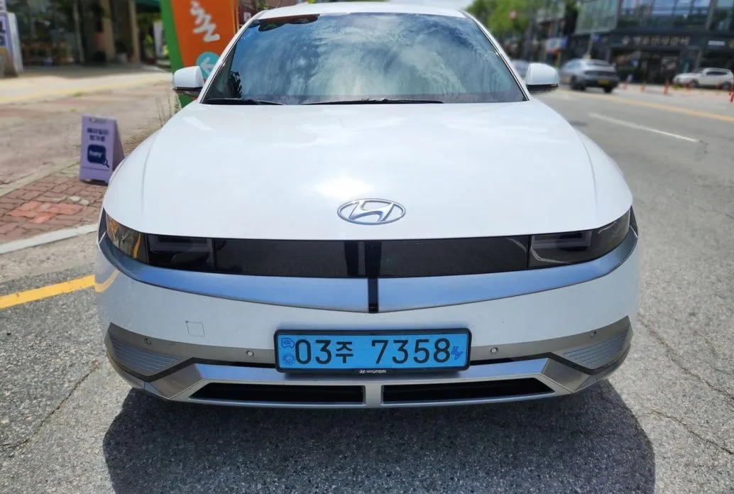 Hyundai Ioniq5 — фото 1