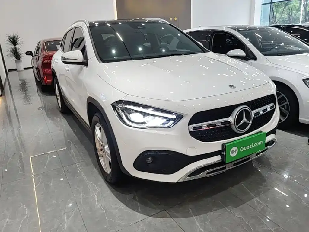 Mercedes-Benz GLA — фото 4