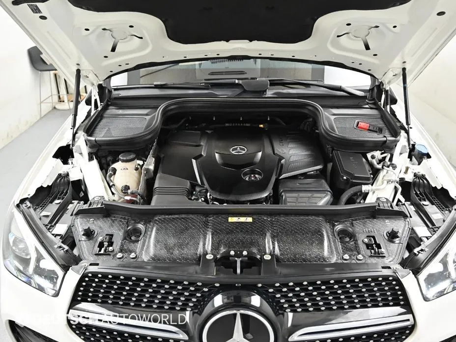 Mercedes-Benz GLE-Class — фото 7