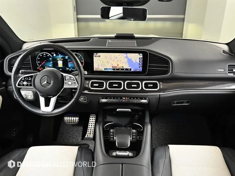 Mercedes-Benz GLE-Class — фото 6
