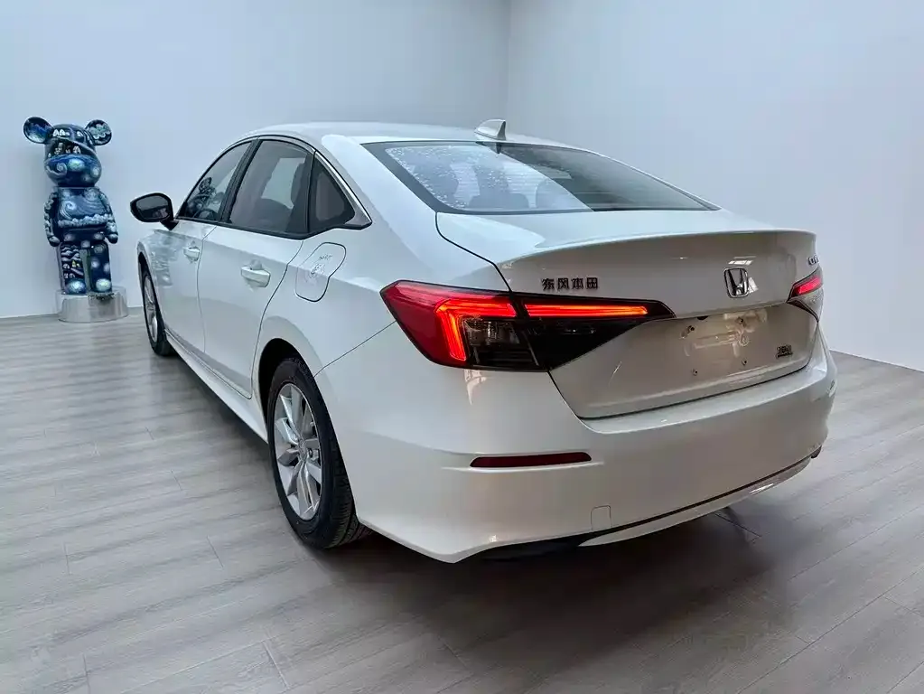 Honda Civic — фото 6