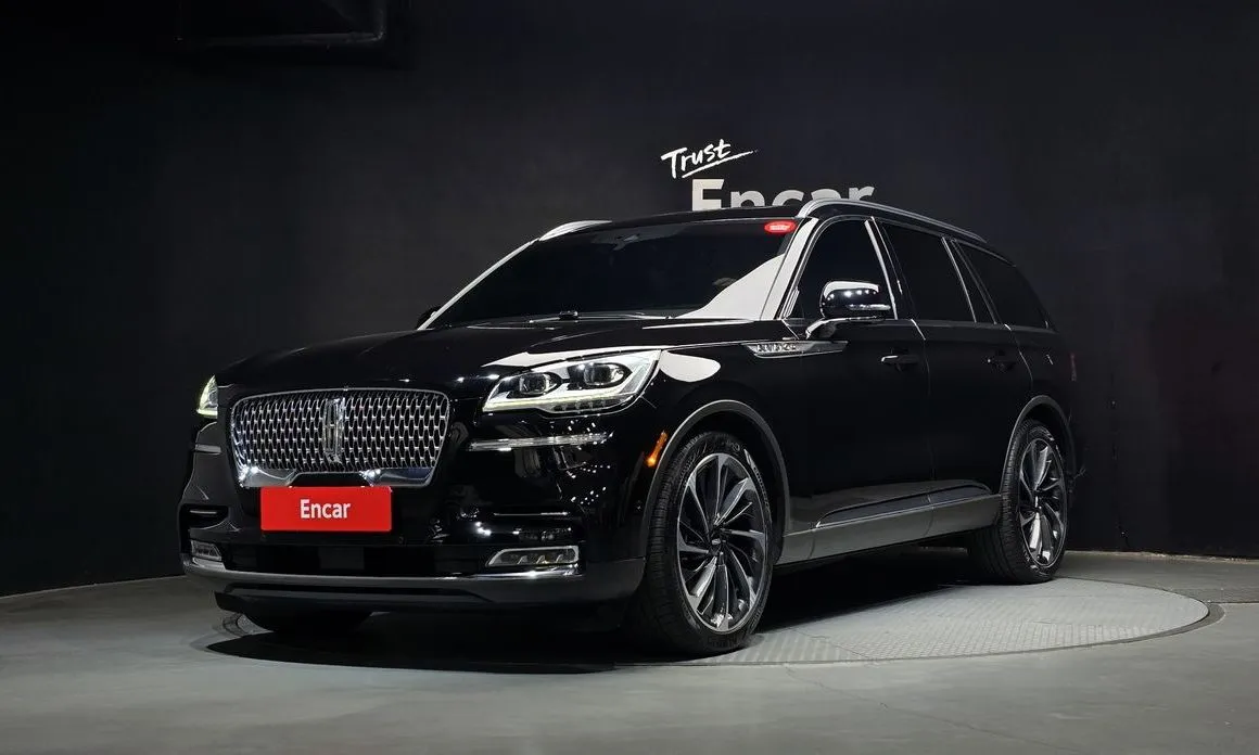 Lincoln Aviator — фото 1
