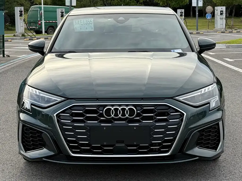 Audi A3 — фото 2