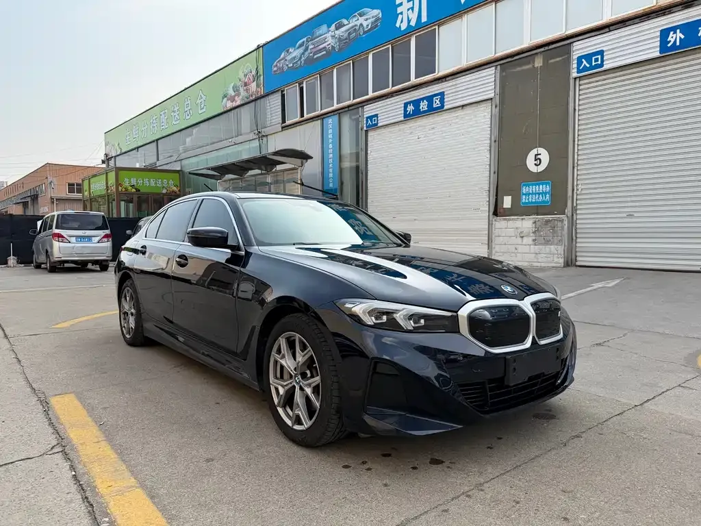 BMW i3 — фото 9