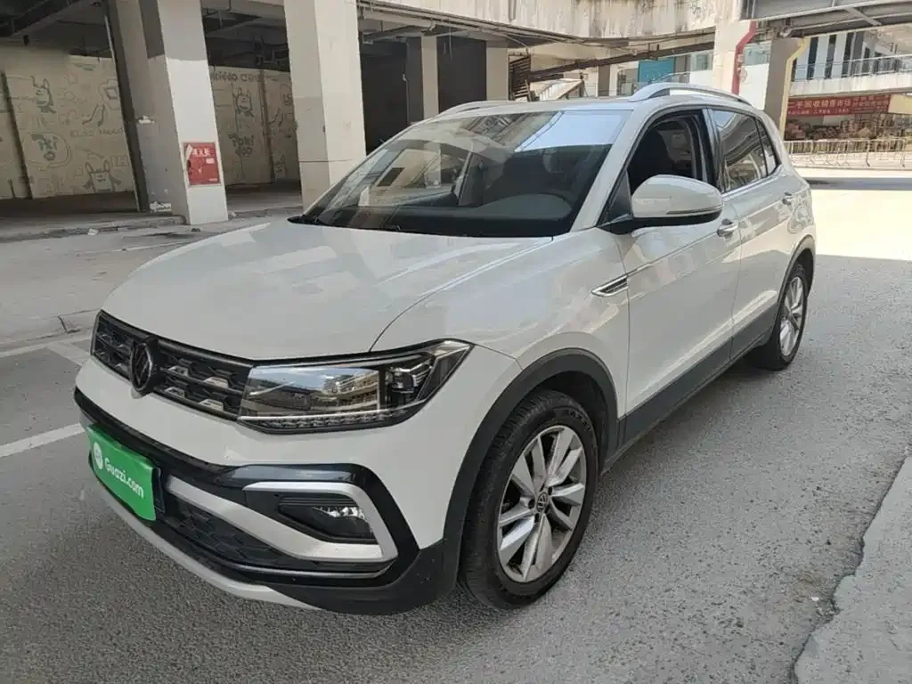 Volkswagen T-Cross — фото 1