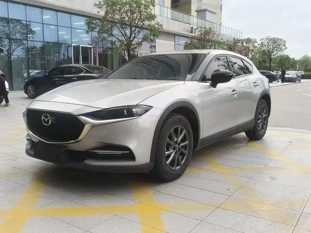 Mazda CX-4 — фото 1