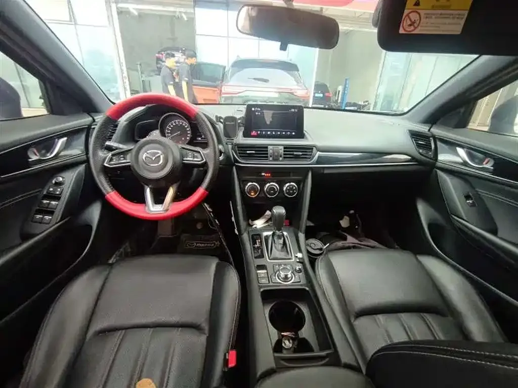 Mazda CX-4 — фото 3