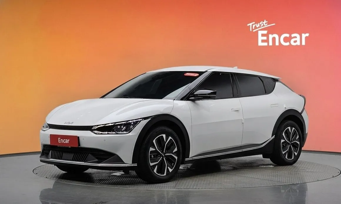 Kia EV6 — фото 1