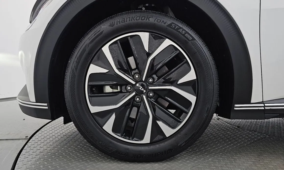 Kia EV6 — фото 4