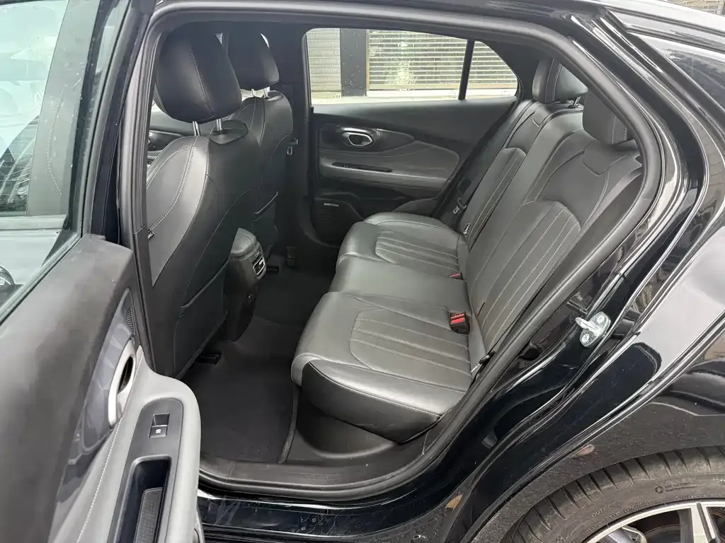 GAC Motor Shadow Leopard — фото 9