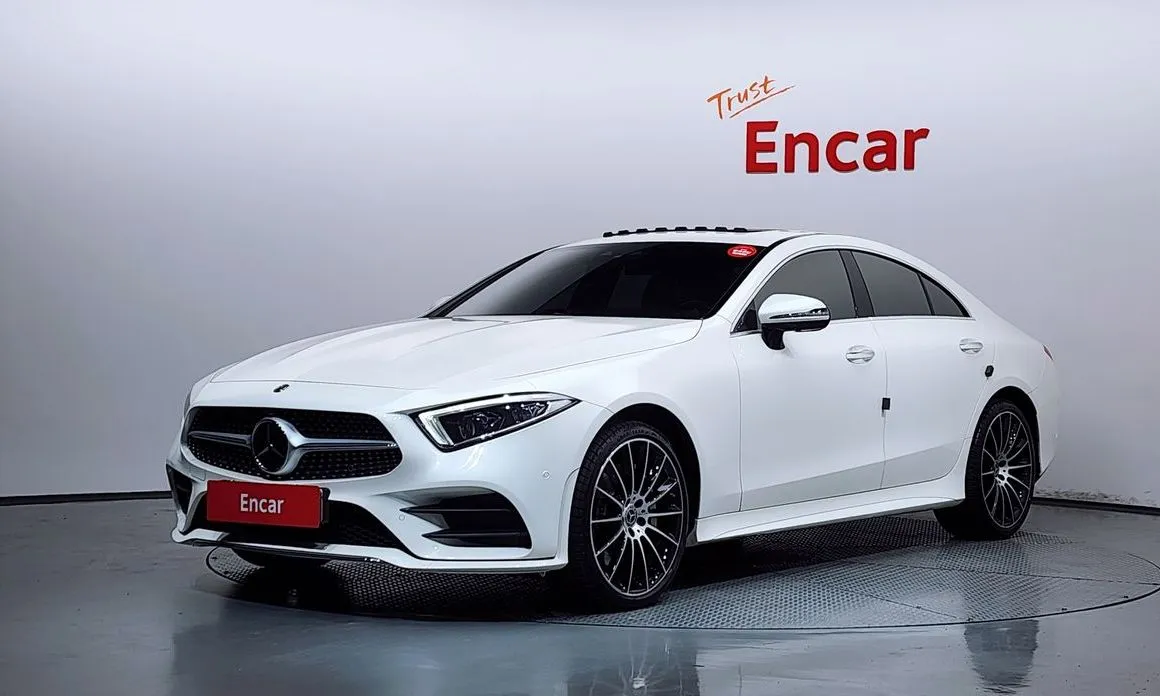 Mercedes-Benz CLS-Class — фото 1