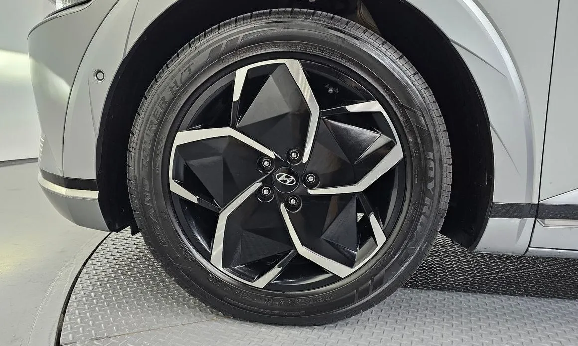 Hyundai Ioniq5 — фото 3