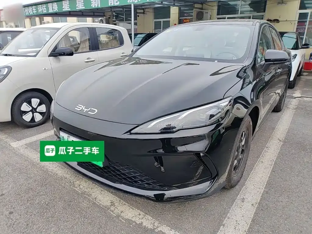 BYD Seal 05 DM-i — фото 1