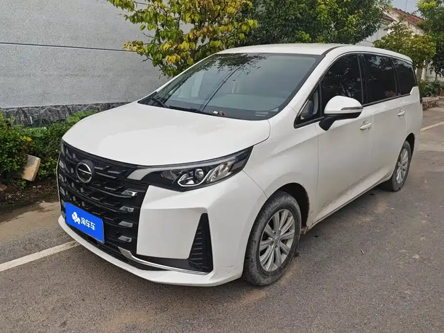 GAC Motor Trumpchi M6 — фото 1