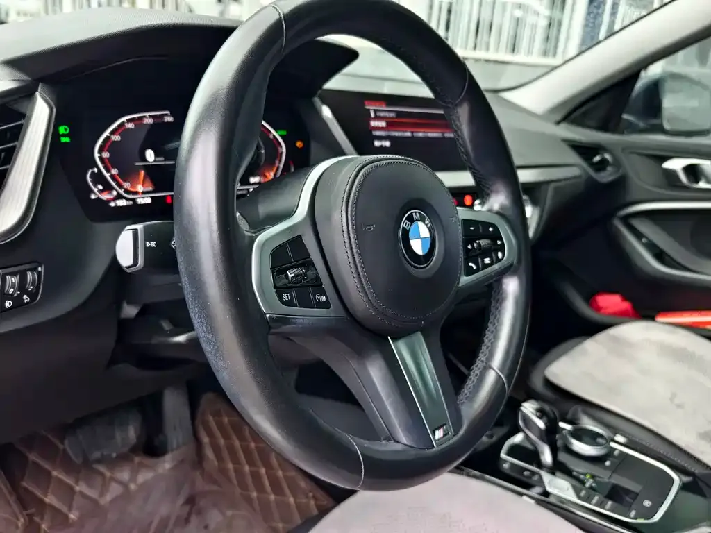 BMW 2 Series (Import) — фото 3