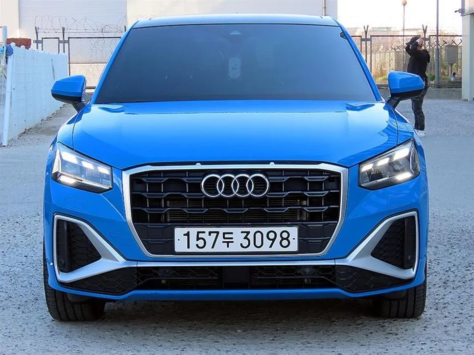 Audi Q2 — фото 1