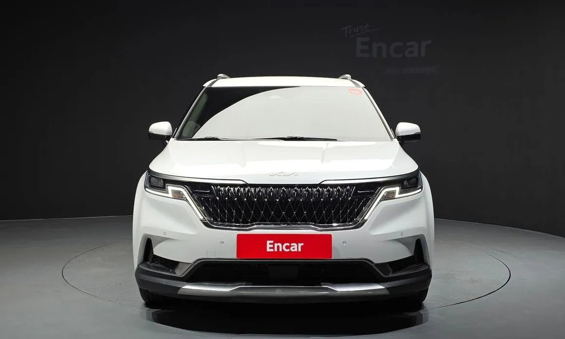 Kia Carnival — фото 4