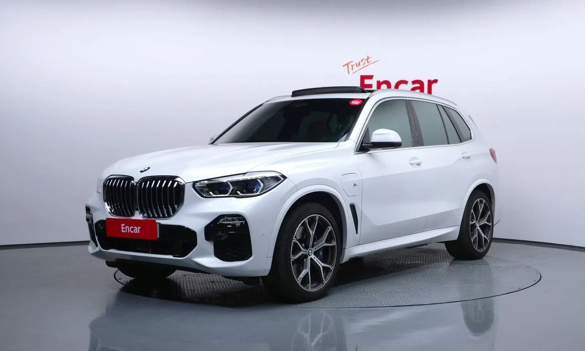 BMW X5 — фото 1