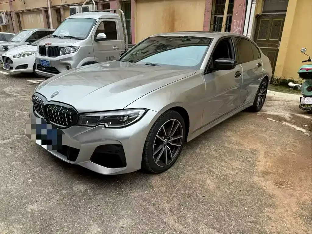 BMW 3 Series — фото 1