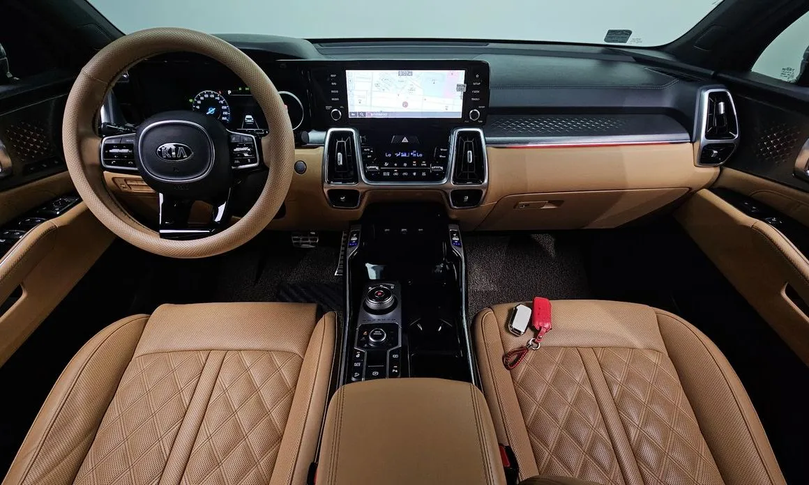 Kia Sorento — фото 10