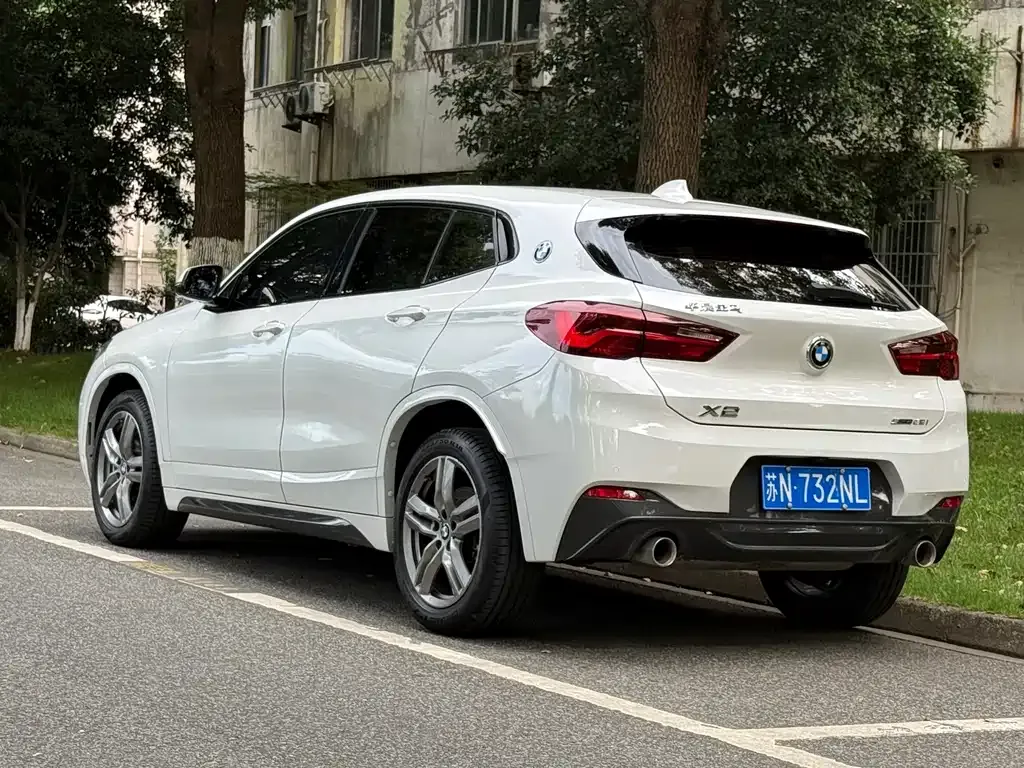 BMW X2 — фото 7