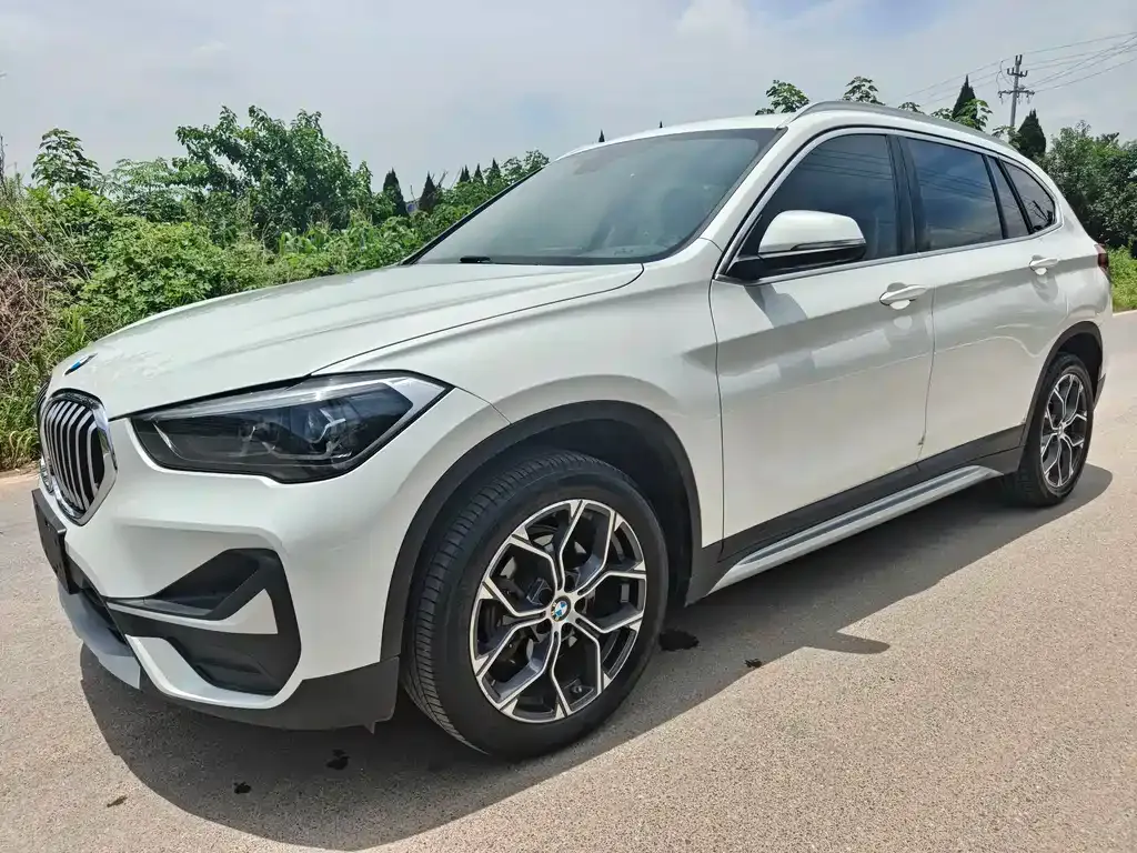 BMW X1 — фото 2